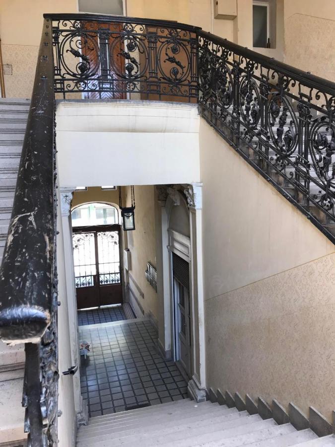 Hemnes2 Apartman Appartement Kaposvár Buitenkant foto